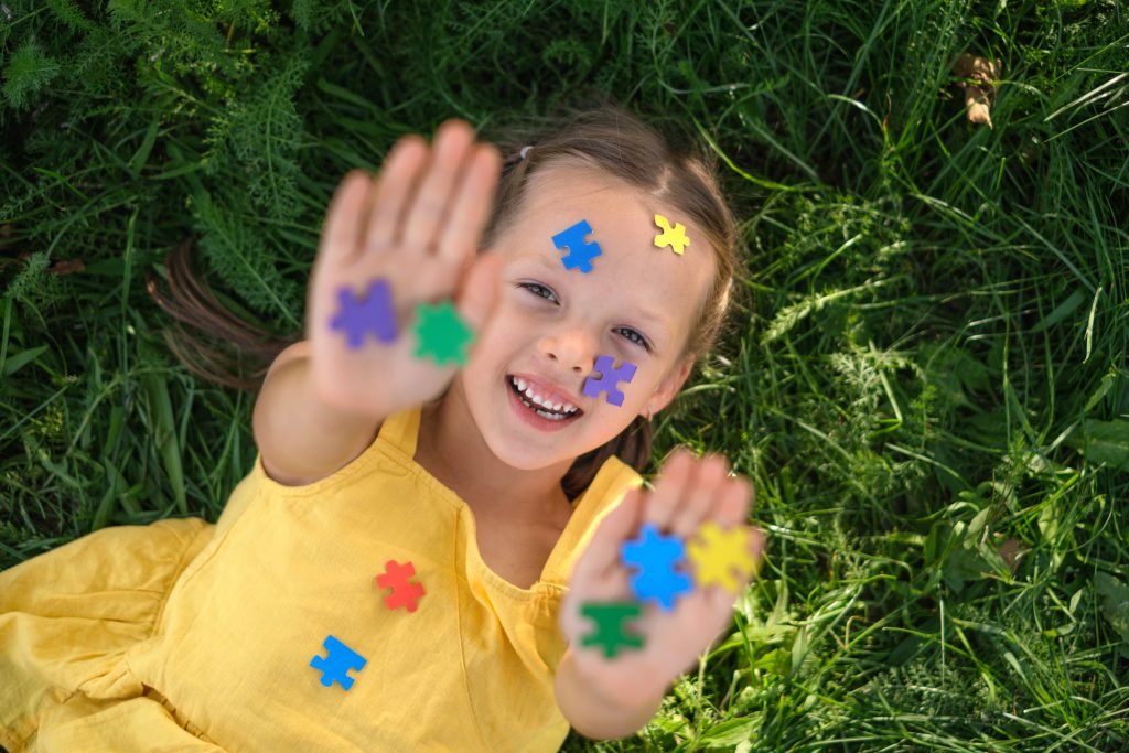 AM-blog-content-are-left-handers-more-creative