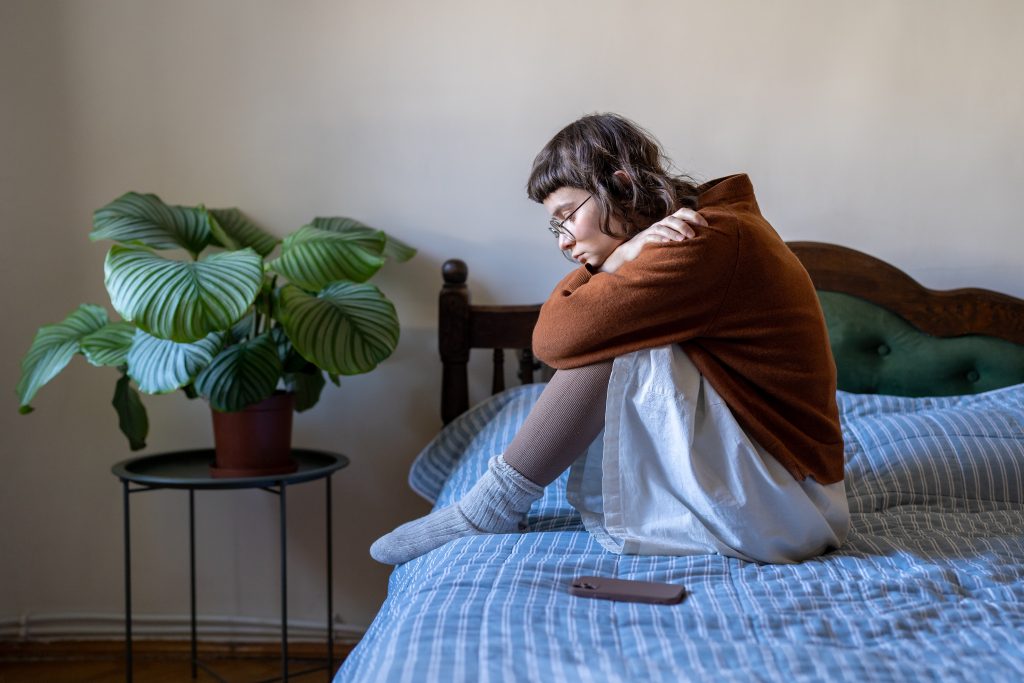 AISL-Mall-Blog-content- New Study Reveals Widespread Impact of Cyberbullying on Adolescents - featured