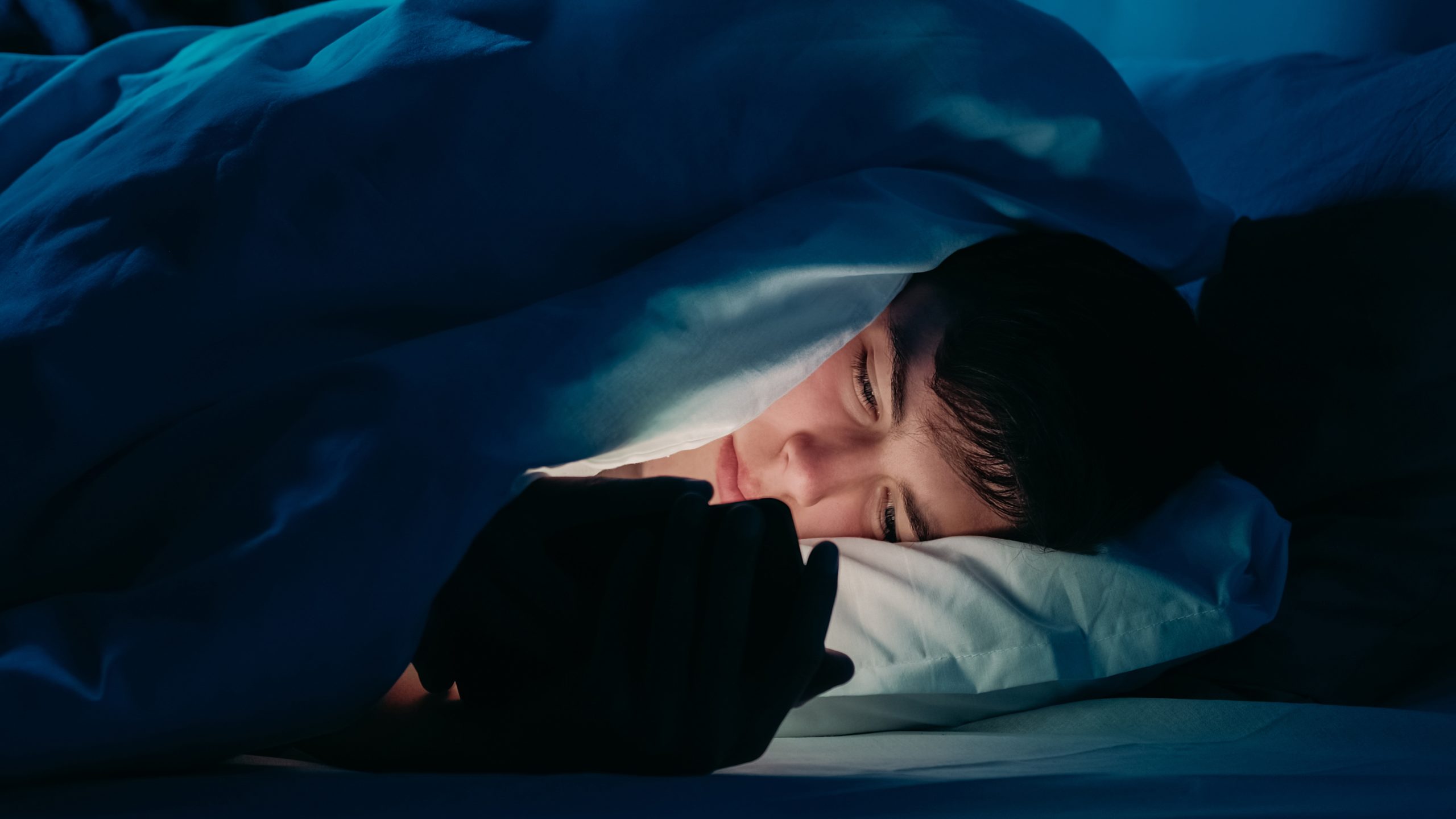 AM blog article - Does Catching Up on Sleep Actually Work? Study Says Yes, but Only to a Certain Extent - featured photo