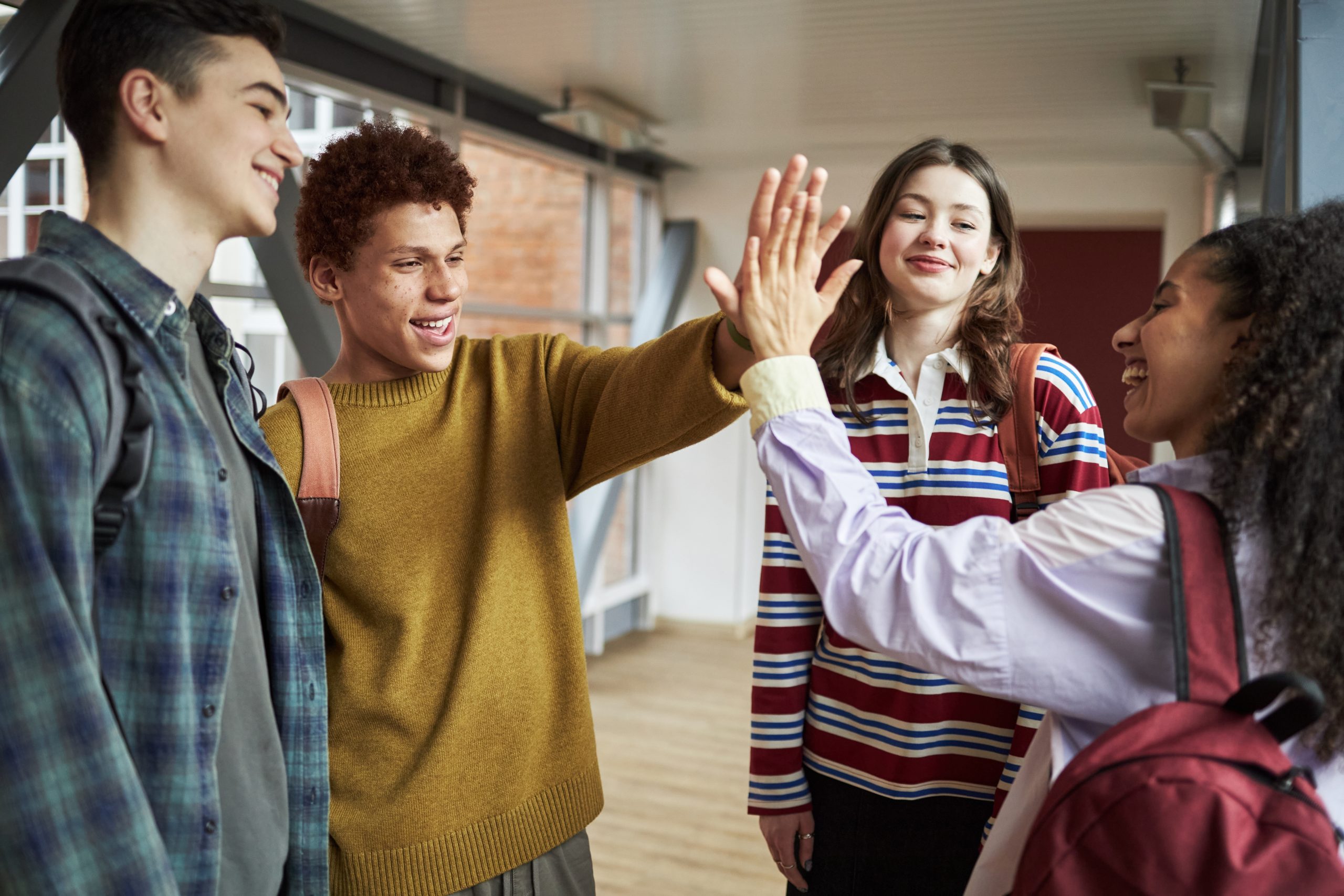 AM-blog-content- Adolescent Friendships and Social Acceptance Are Key Predictors of Young Adult Wellbeing - body image