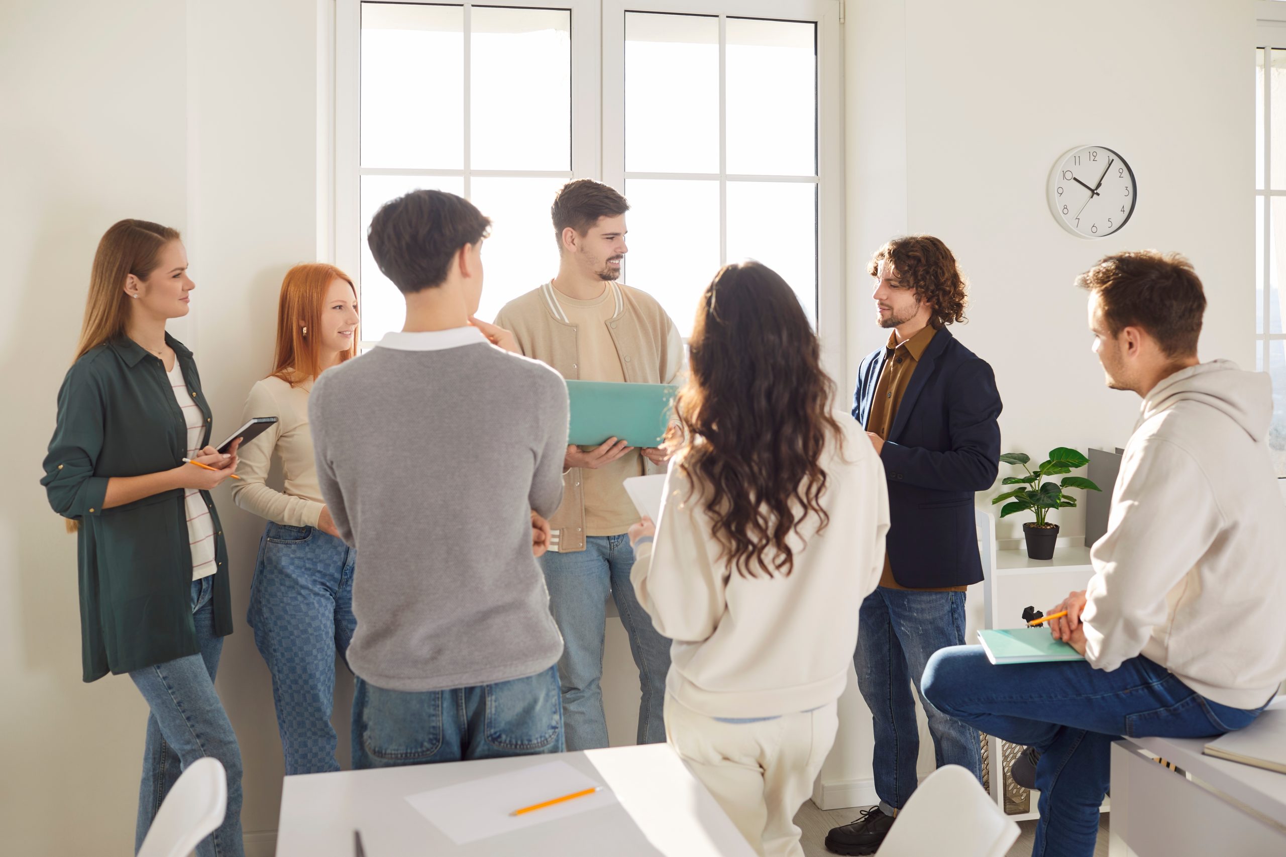 AM-article-The Impact of Social Media ‘Likes’ on Young People’s Moods: Insights for K-12 Education Stakeholders- body image