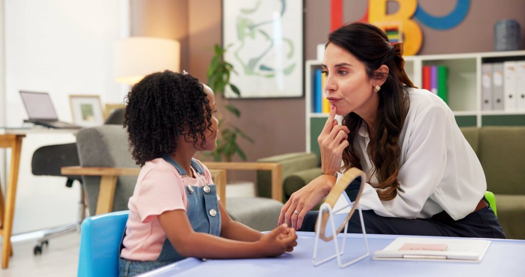 AM-article-Moving Beyond Traditional Phonics: Why Multisensory is Important - featured image